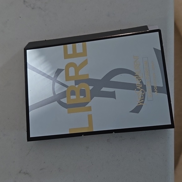 New never used Yves Saint Laurent beaute bag zipper clutch pouch make up bag ⭐ ❤ - Picture 9 of 9